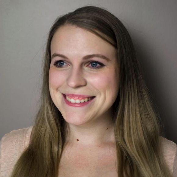 Meet your Posher, Rachel - Picture 1 of 1